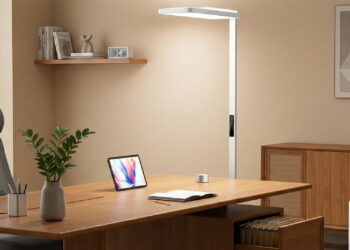 Xiaomi lança lâmpada inteligente com IA que simula luz natural